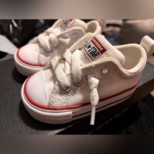 Converse Kids Low Top Sneakers in White with Red Trim